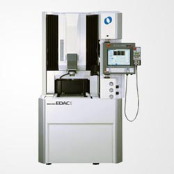 牧野 MAKINO 电火花放电加工机 EDAC1